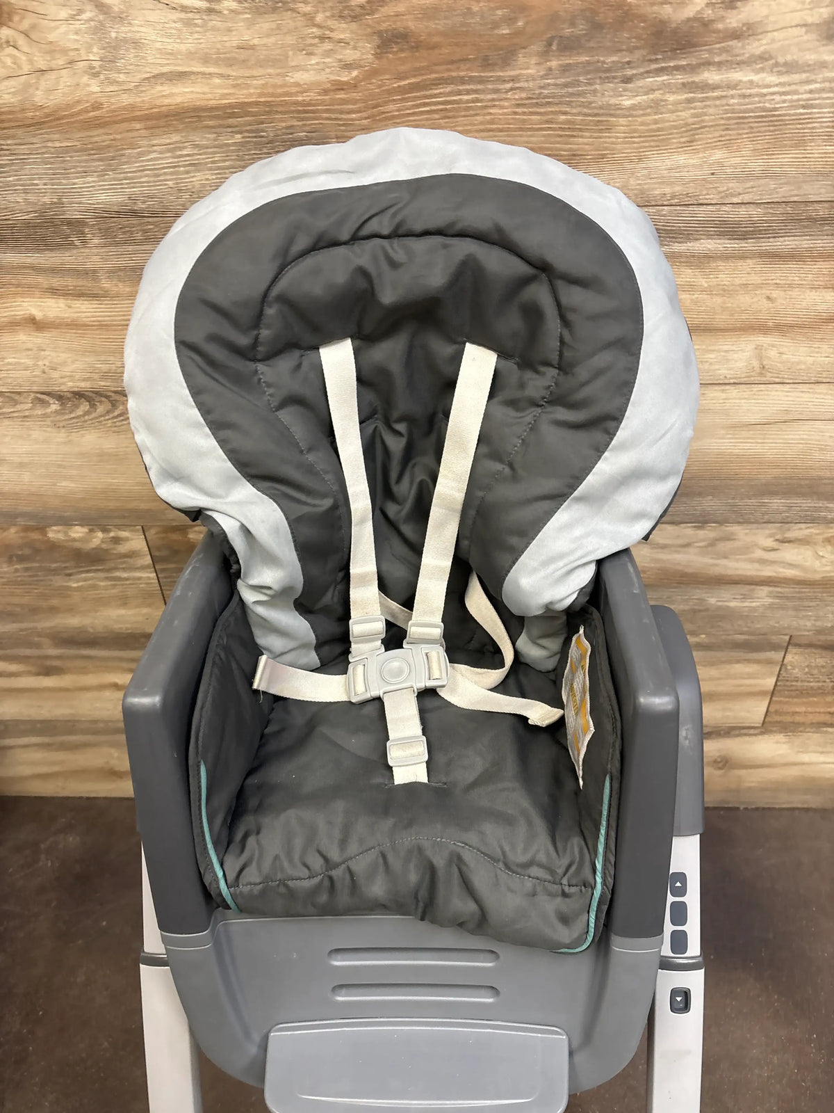 Graco DuoDiner DLX High Chair in Grey