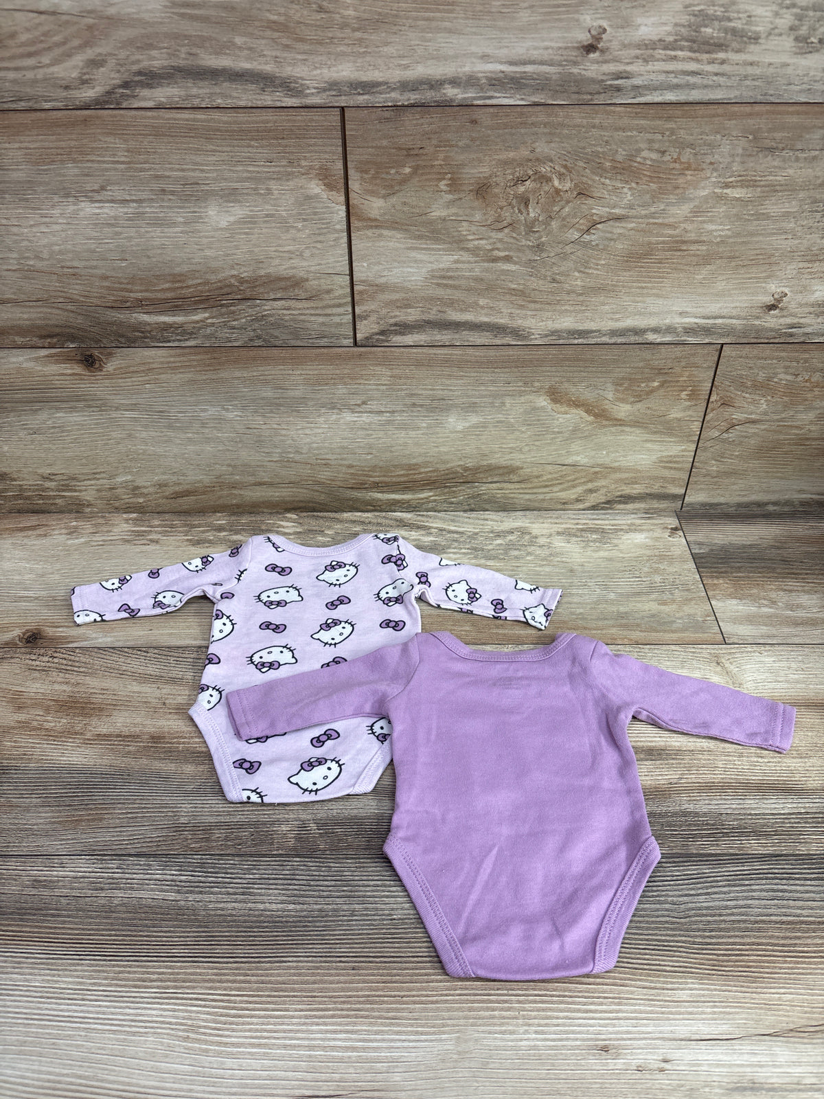 Hello Kitty 2pk Bodysuits Purple sz Newborn