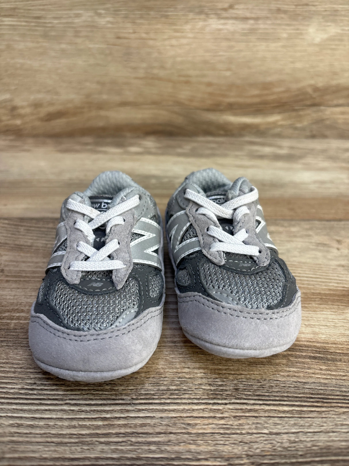 New Balance 990v6 Crib Bungee Sneakers Grey sz 3c - Me n Mommy To Be