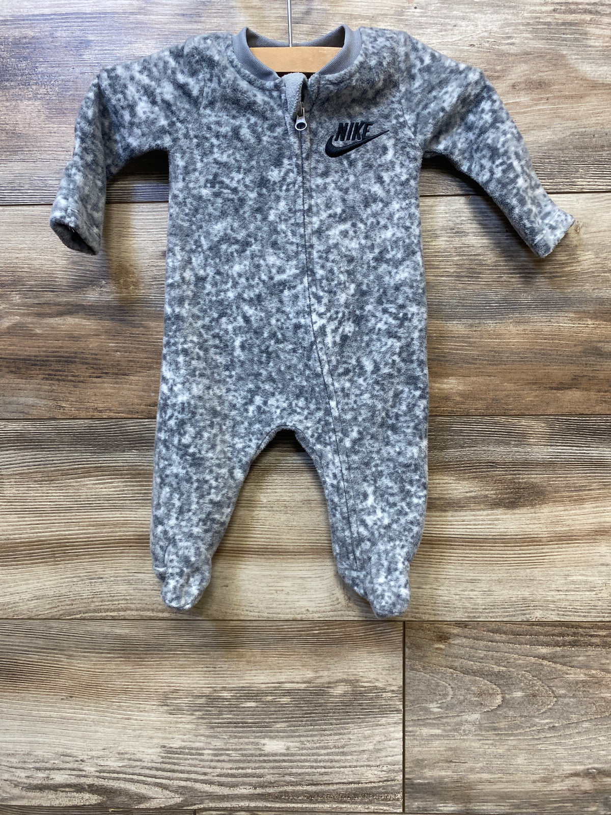 Nike Blanket Sleeper Grey sz Newborn