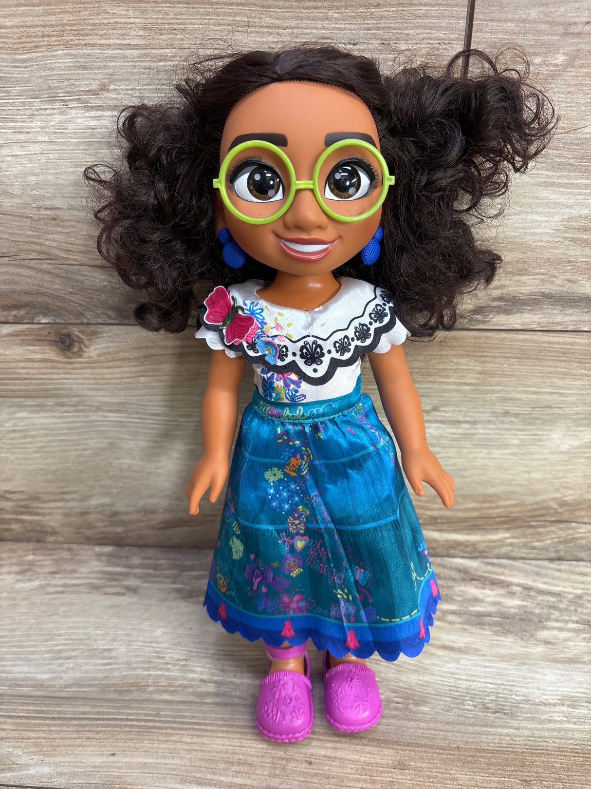 Jakks Pacific Disney Encanto Mirabel Madrigal Doll