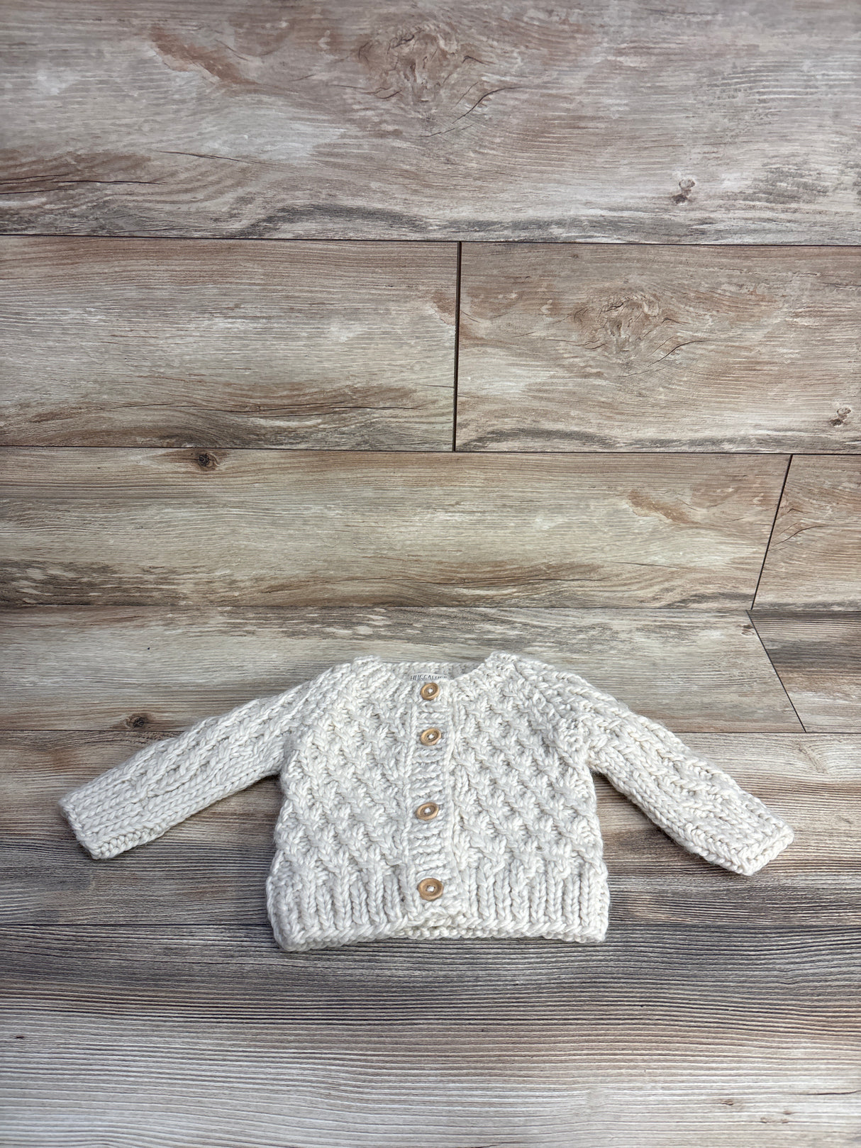 Huggalugs Chunky Knit Cardigan Beige sz 6-12m