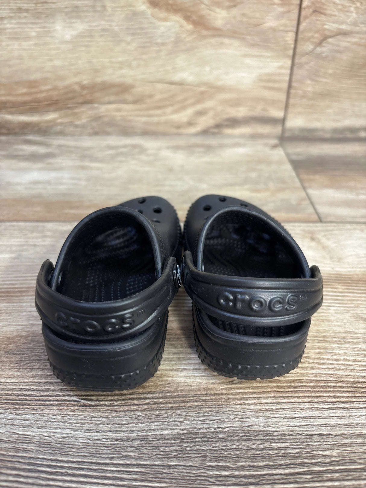 Crocs Classic Clogs Black sz 2/3c