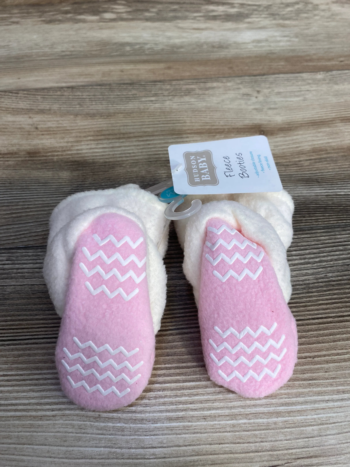 NEW Hudson Baby Fleece Booties Pink sz 2/3c