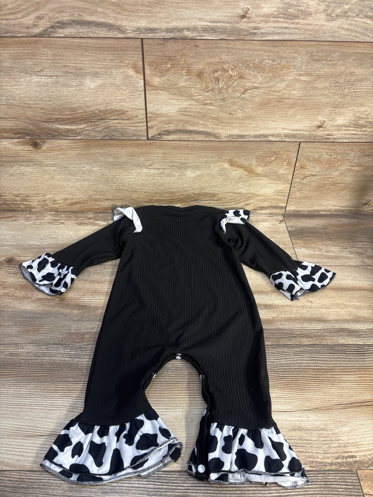 Lil' Miss Miley's Boutique Holy Cow I'm Cute Ribbed Coverall Black sz 12m