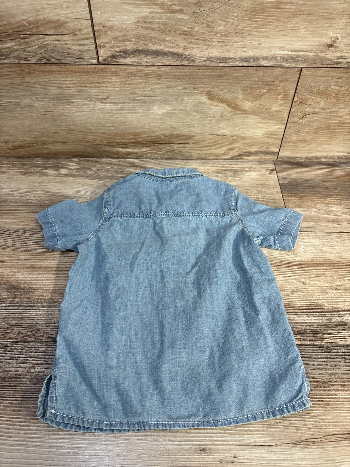 OshKosh Chambray Button-Up Shirt Blue sz 2T