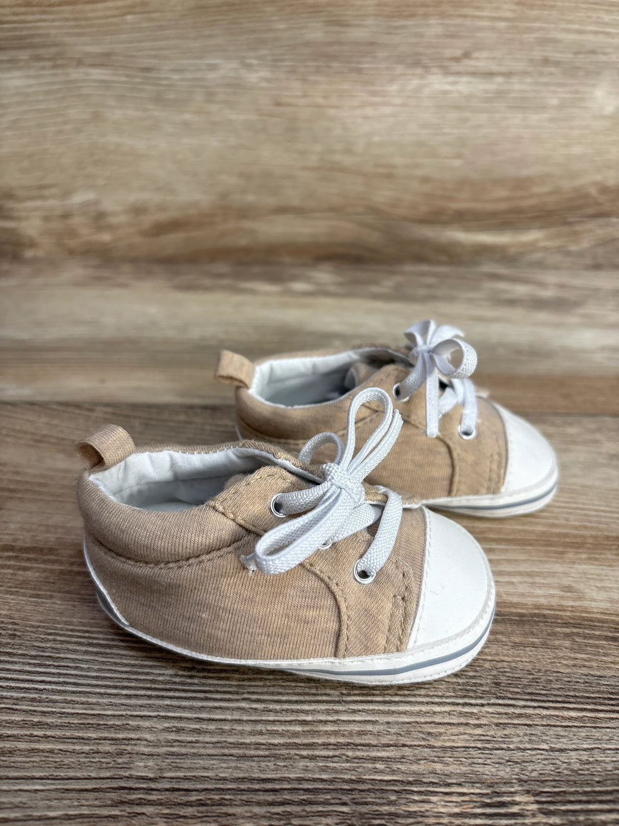 Child of Mine Soft Sole Sneakers Tan sz 1/2c