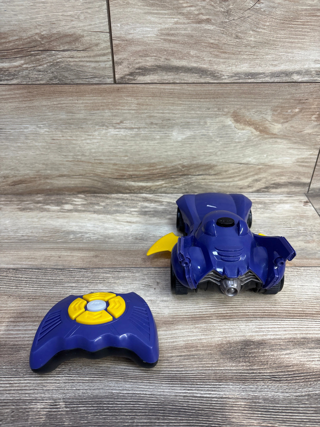 Fisher Price DC Batwheels Bam the Batmobile Transforming RC Remote Control Car