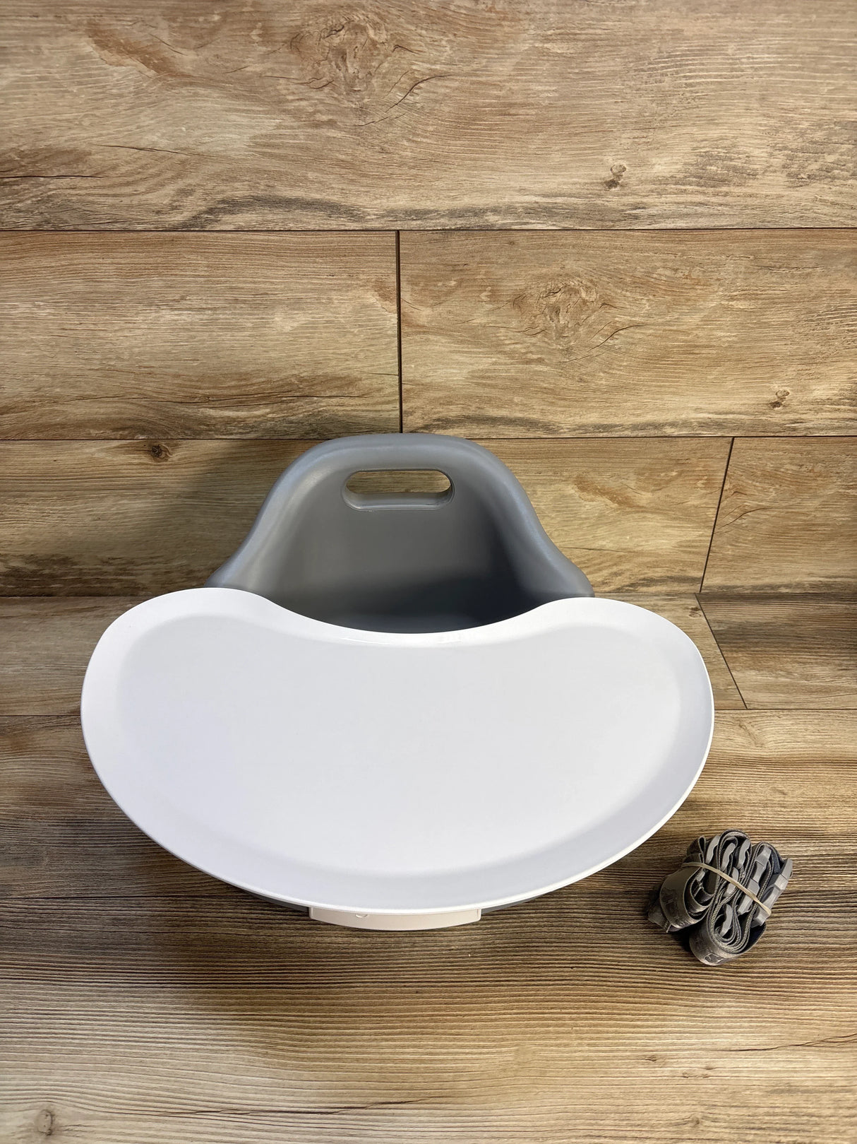 Upseat Baby Floor and Booster Seat in Grey