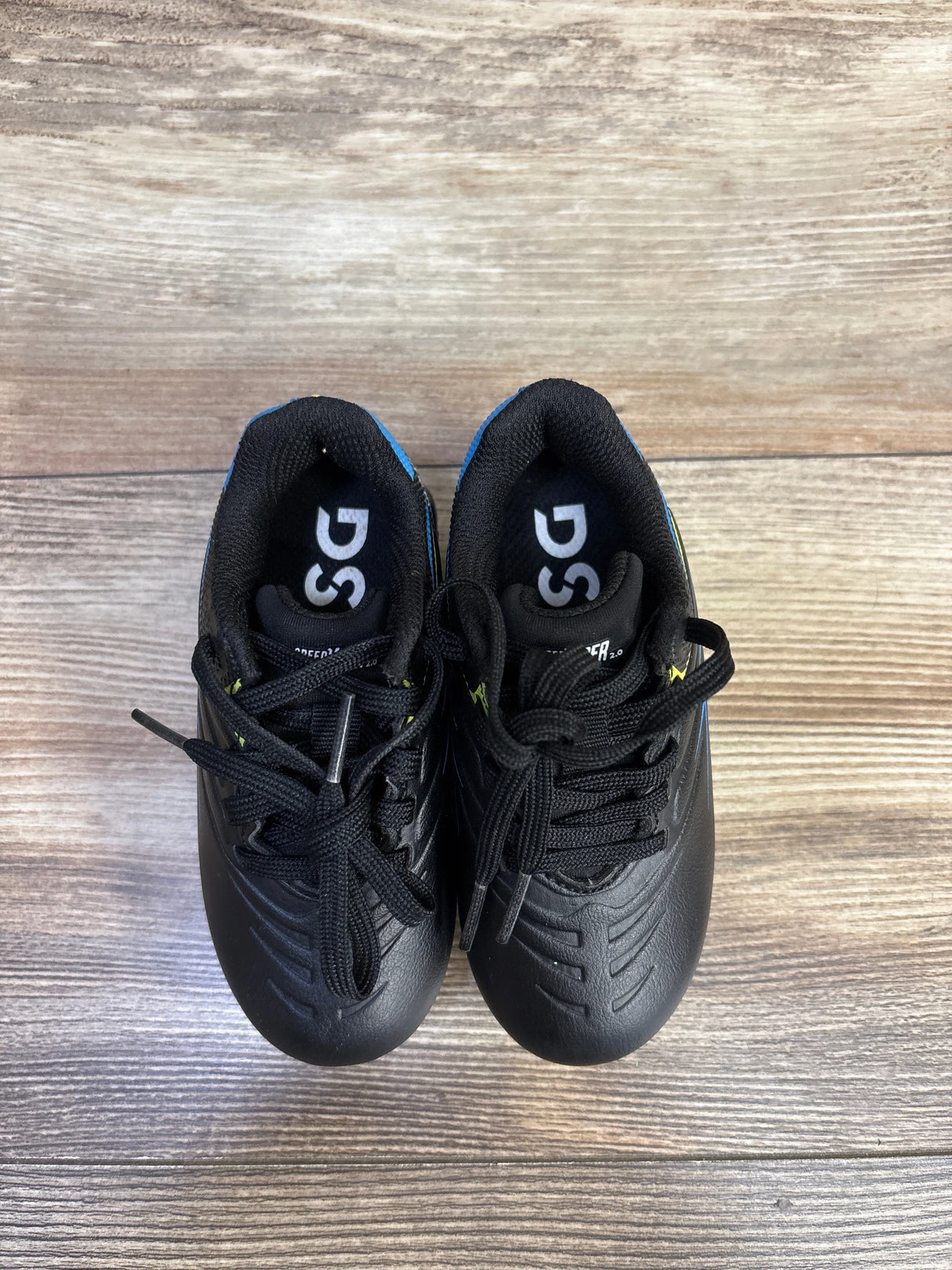 DSG Speed Viper 2.0 Soccer Cleats sz 7c