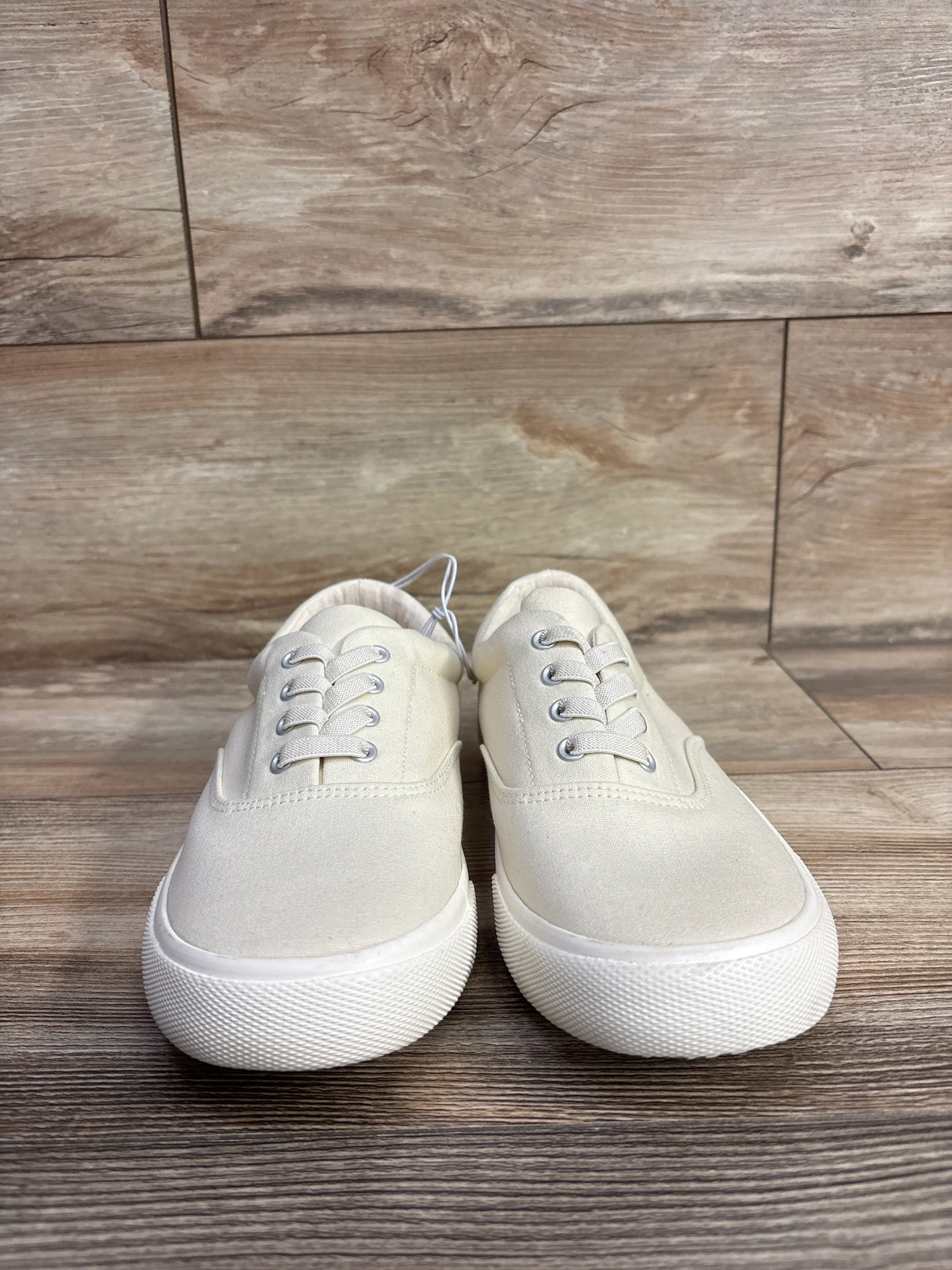 NEW Cat & Jack Casual Canvas Sneakers Cream sz 5Y