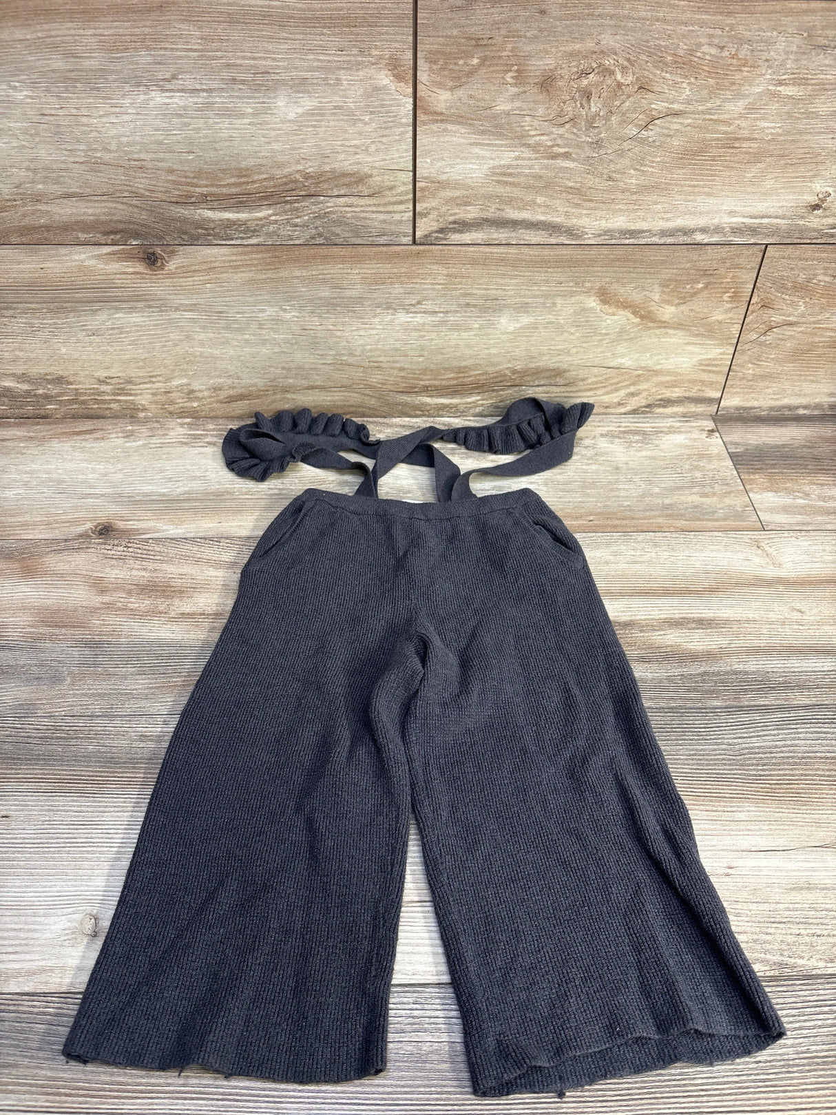 Zara Ruffle Suspender Pants Grey sz 2-3T - Me n Mommy To Be