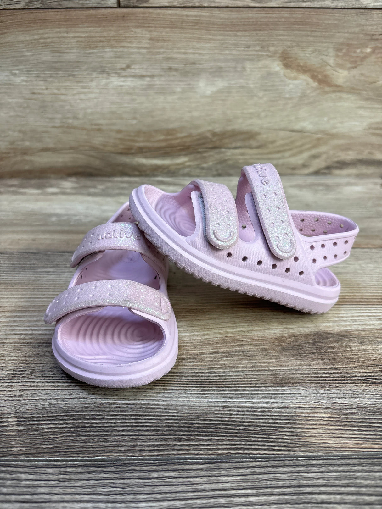 Native Chase Bio-Bling Sandals Pink sz 6c