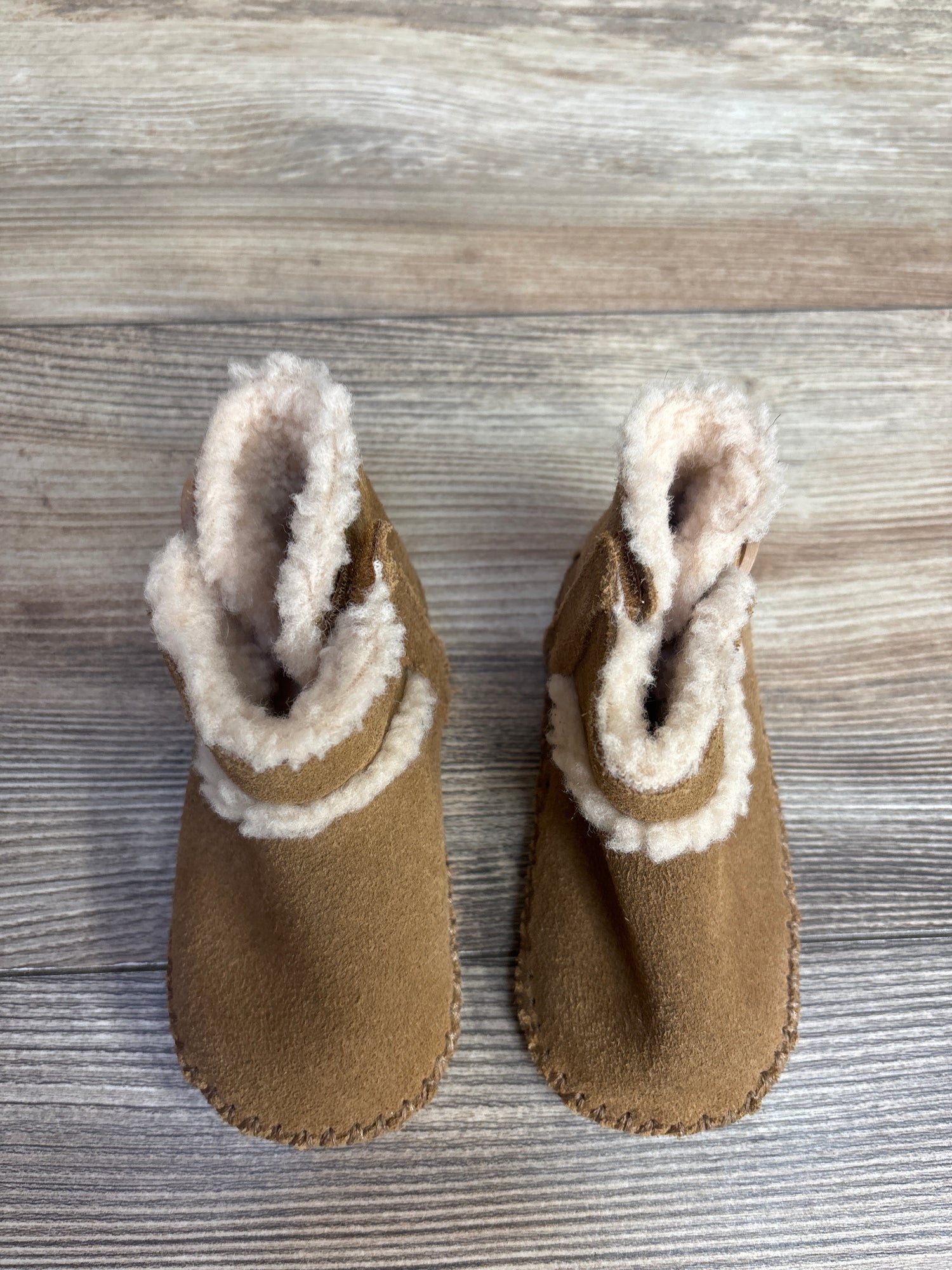 UGG Lemmy II Booties Chestnut sz 4/5c