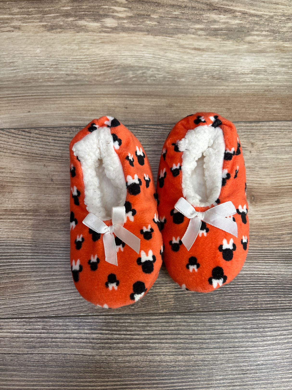 Minnie Mouse Slippers Pink sz 6/7c