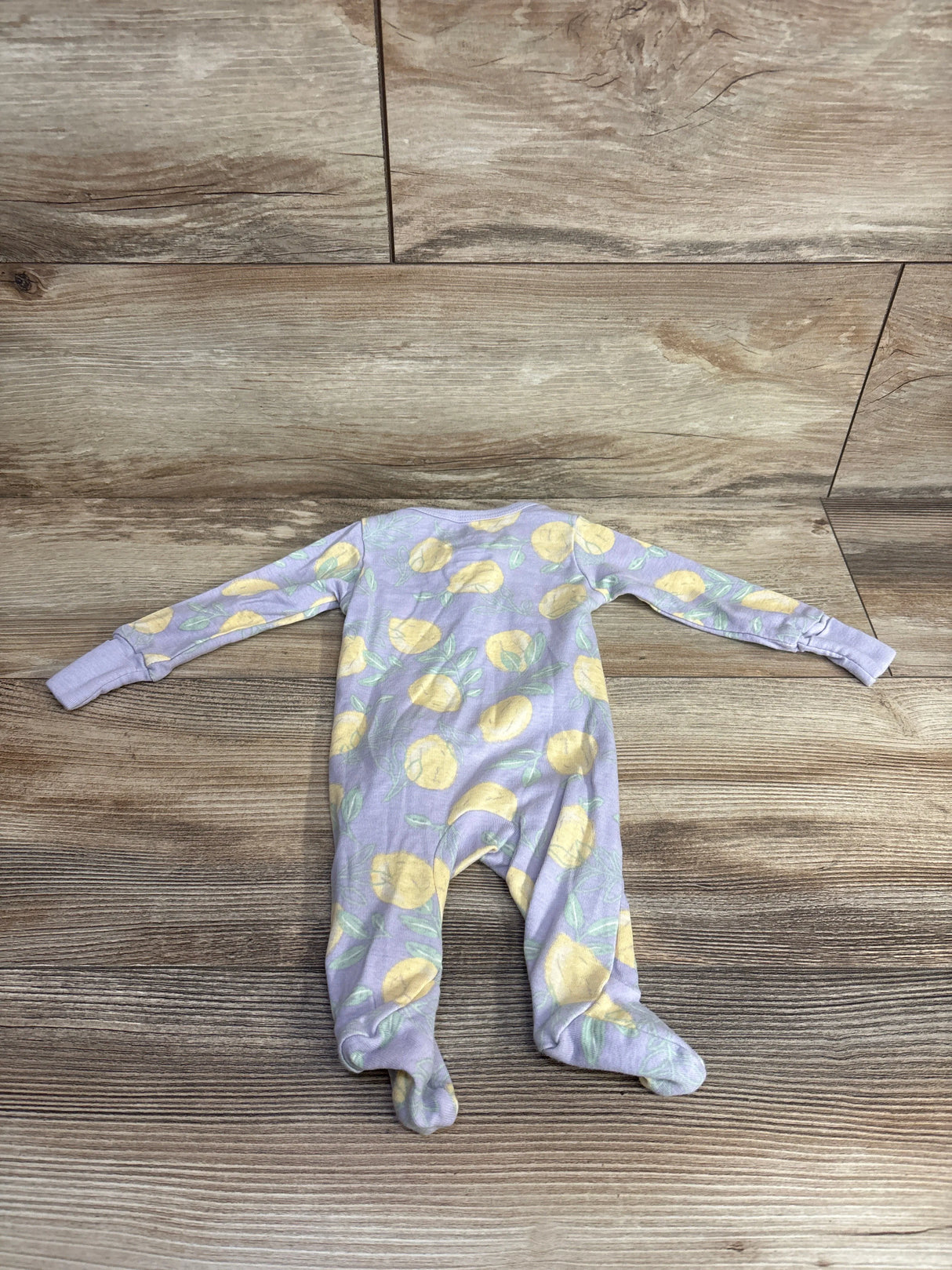 Member's Mark Lemon Print Sleeper Lilac sz Newborn