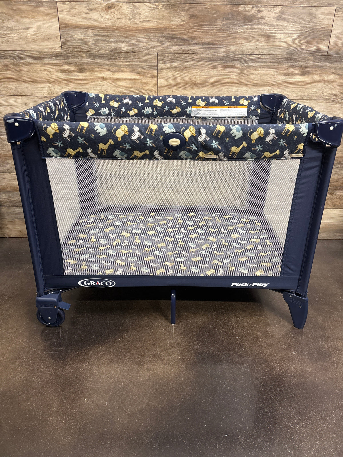Graco Pack 'n Play Portable Playard in Zooland - No Carry Bag