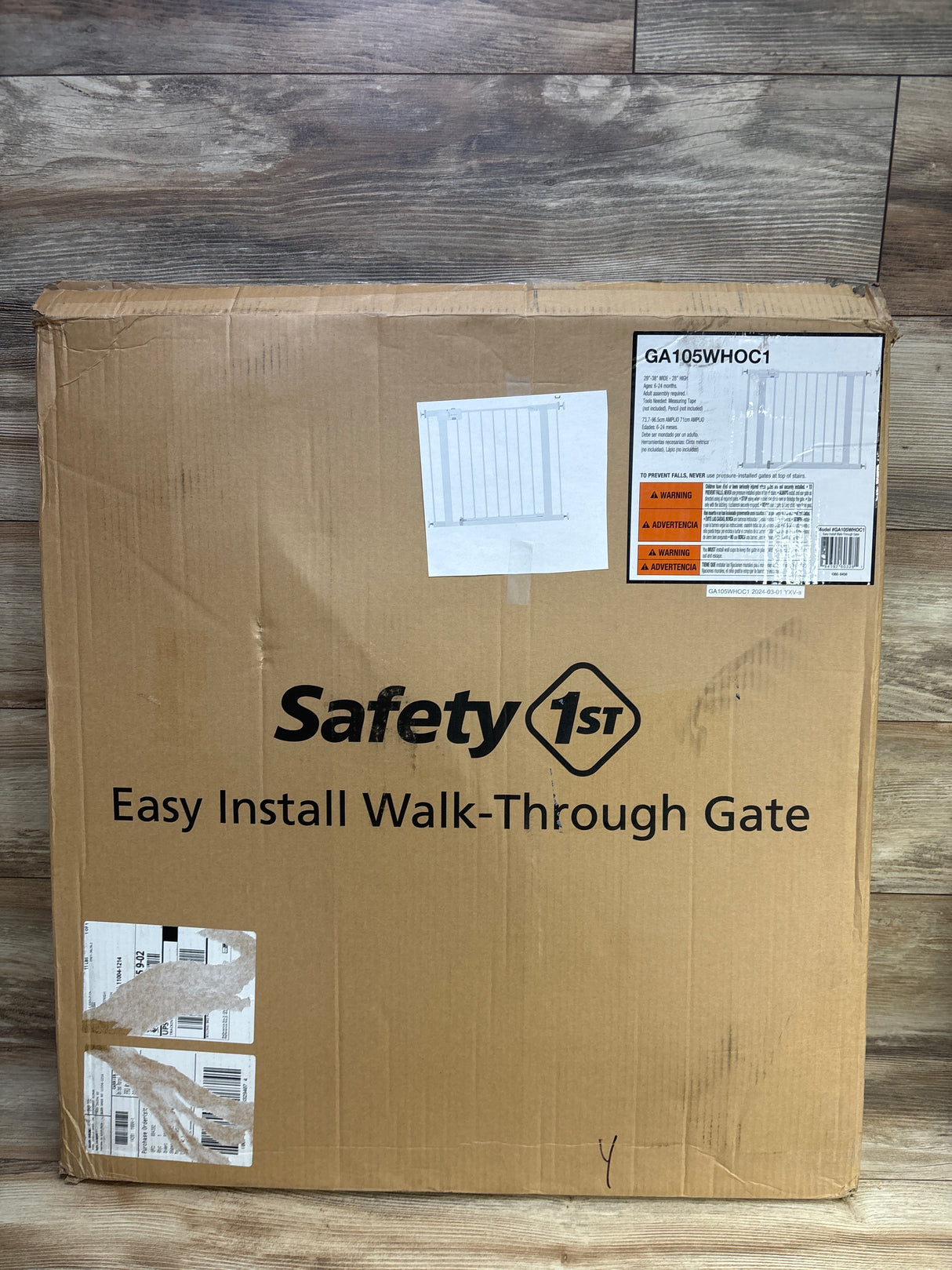 Safety 1st Easy Install Walk Thru Baby Gate 29''-38'' White