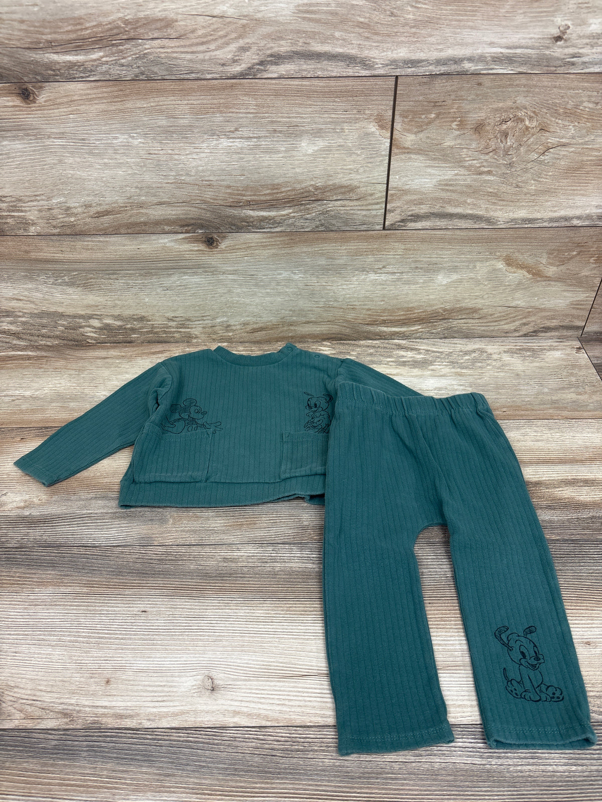 Disney Baby 2pc Mickey Mouse Ribbed Long Sleeve Shirt & Pants Set Green sz 12m