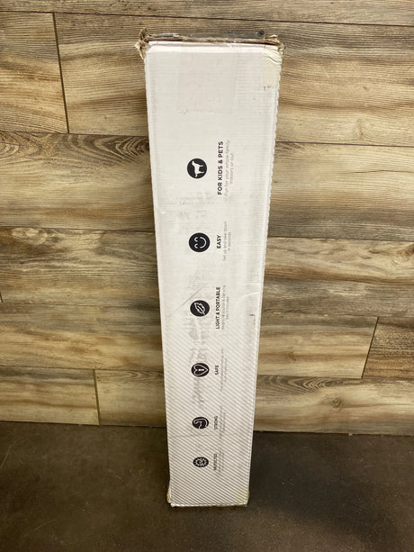 NEW The California Beach Co. Pop 'n Go Playpen - Me n Mommy To Be