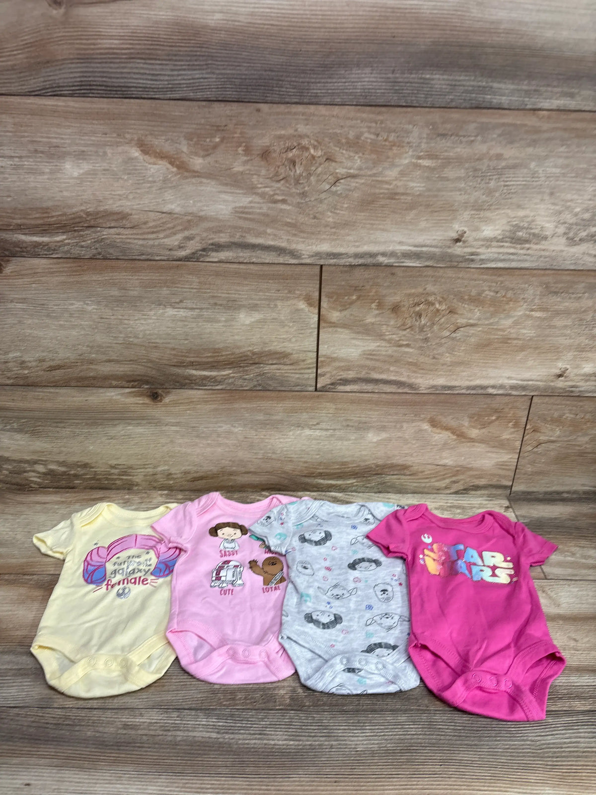 Happy Threads x Star Wars 4pk Bodysuits Pink sz 3-6m