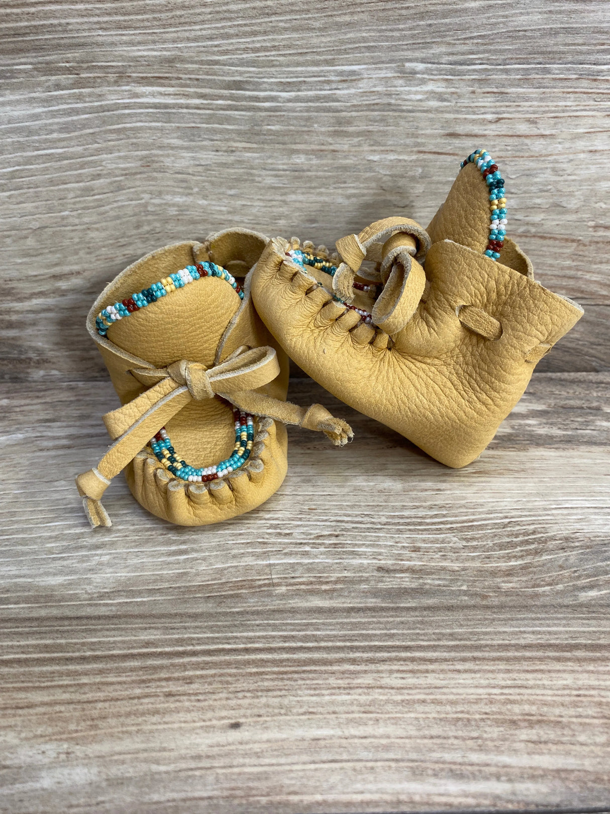 Baby Bootie Beaded Leather Moccasin Slippers sz 2c - Me n Mommy To Be