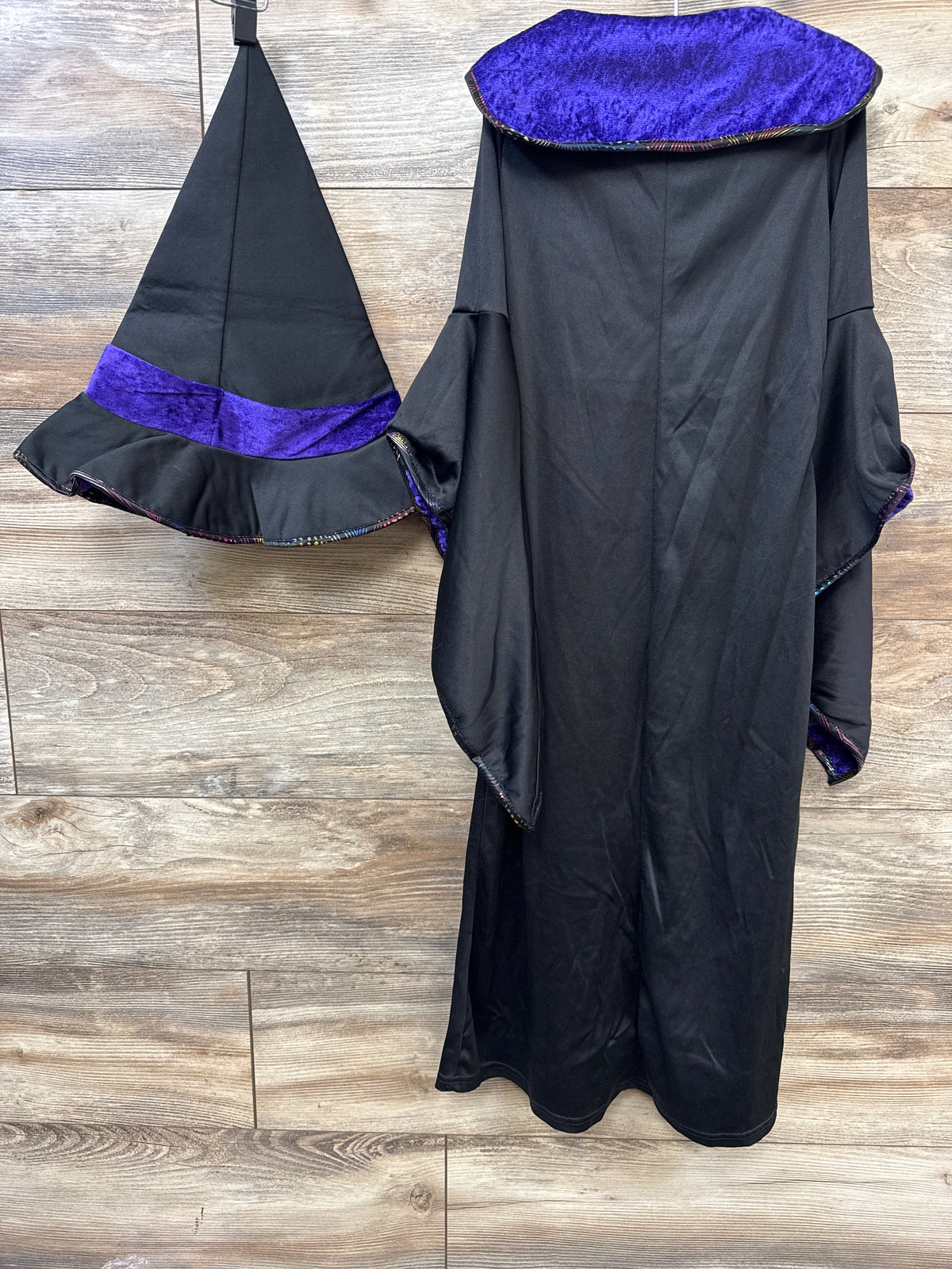 Spirit Halloween Charmed Witch 2pc Costume Black sz 4-6T