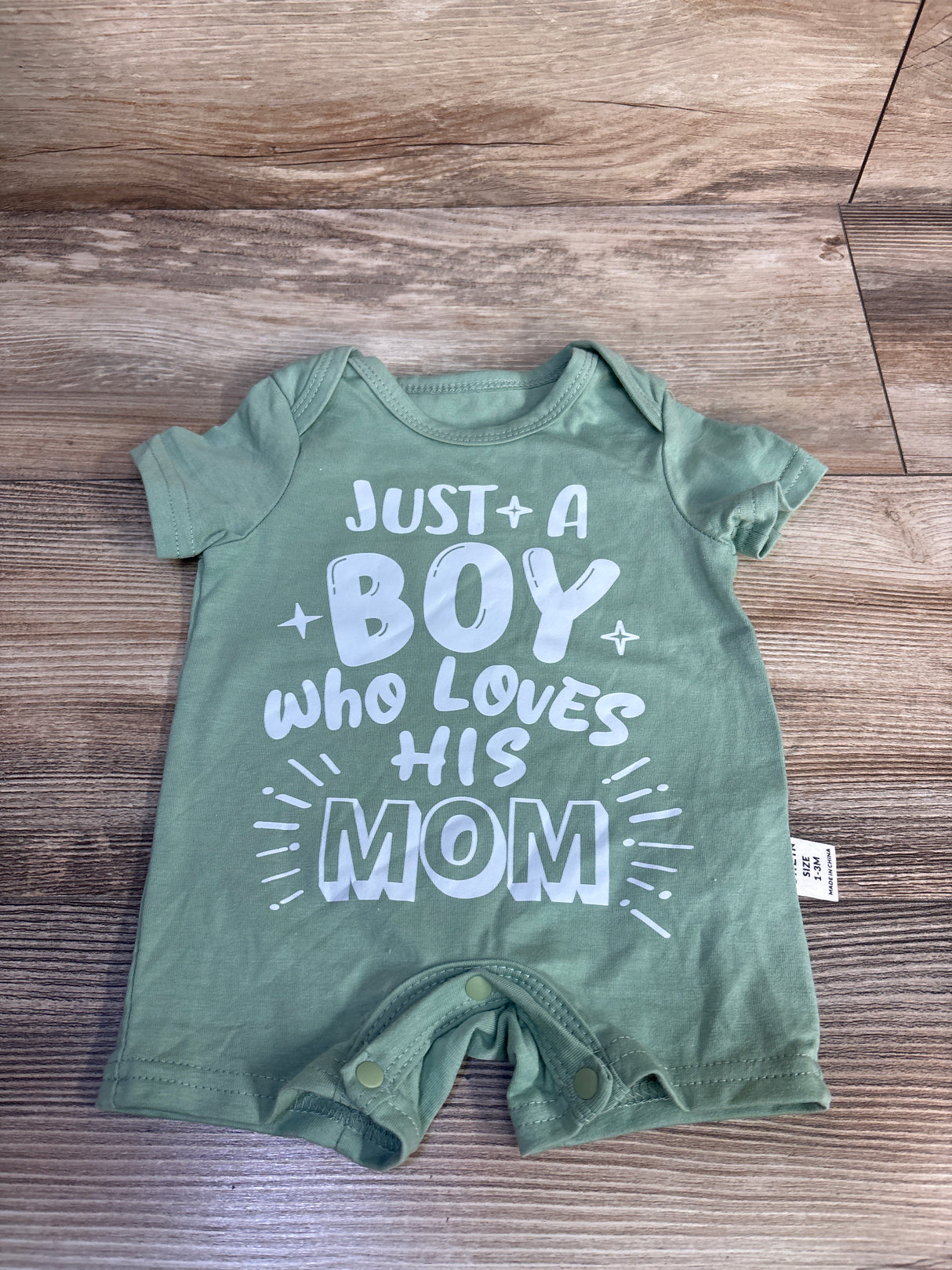 Shein Just A Boy Who Loves His Mom Shortie Romper Green sz 1-3m