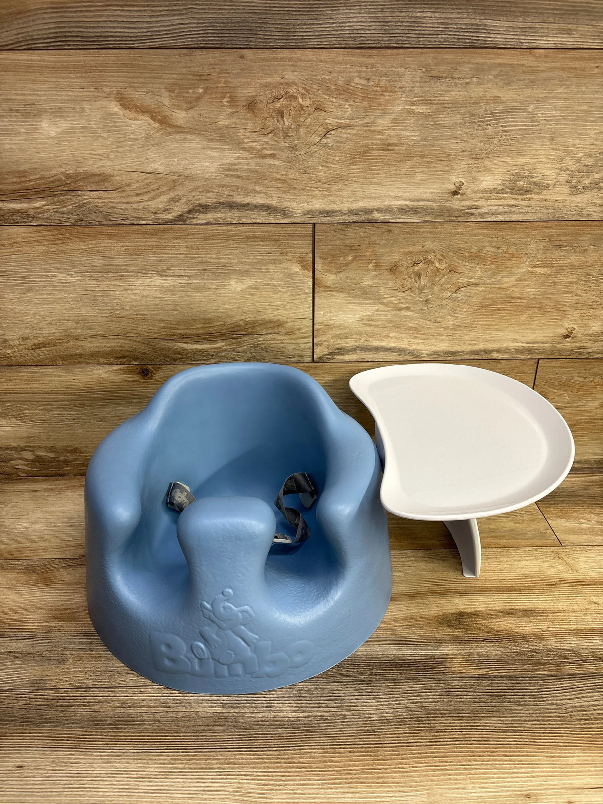 Bumbo Floor Seat w/ Tray Blue