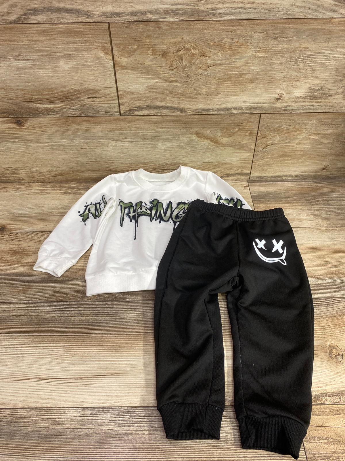 Shein Coolqubz 2pc All New Things Sweatshirt & Pants Set White sz 18-24m