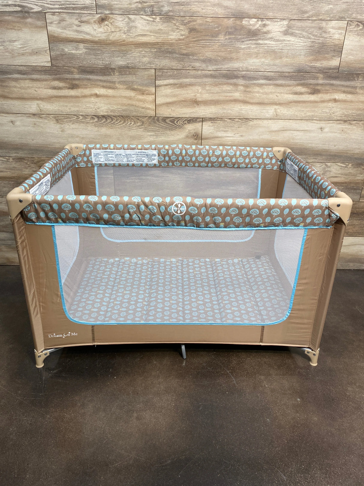 Dream on Me Zodiak Play Yard, Coffee/Blue