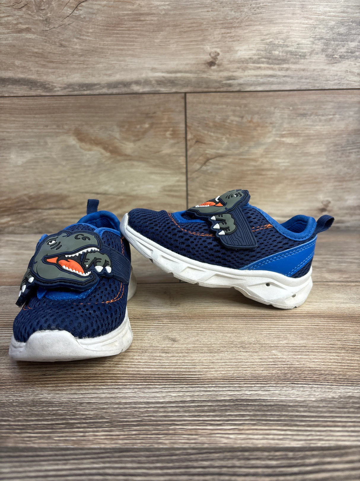 Carter's Hug Dinosaur Round Toe Sneakers Blue sz 7c