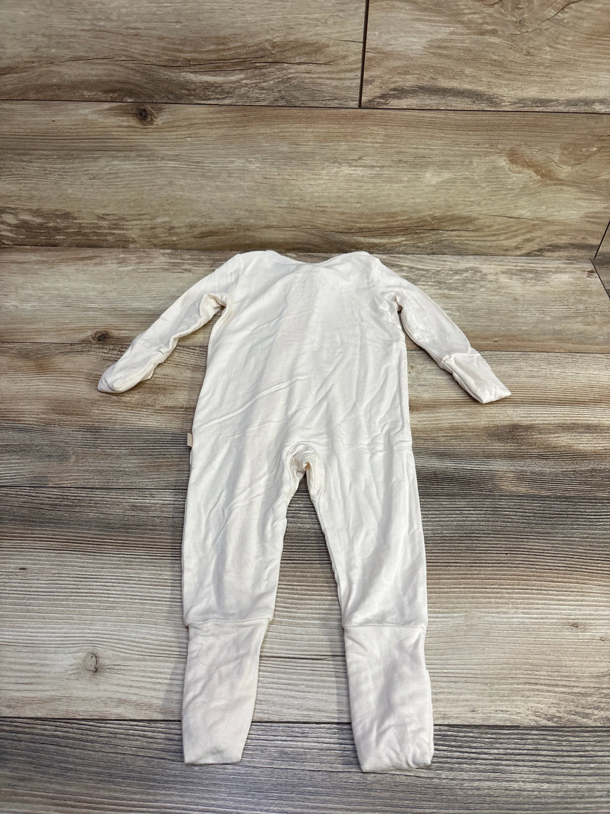 Tiny Kind Bamboo Convertible Sleeper Ivory sz 3-6m