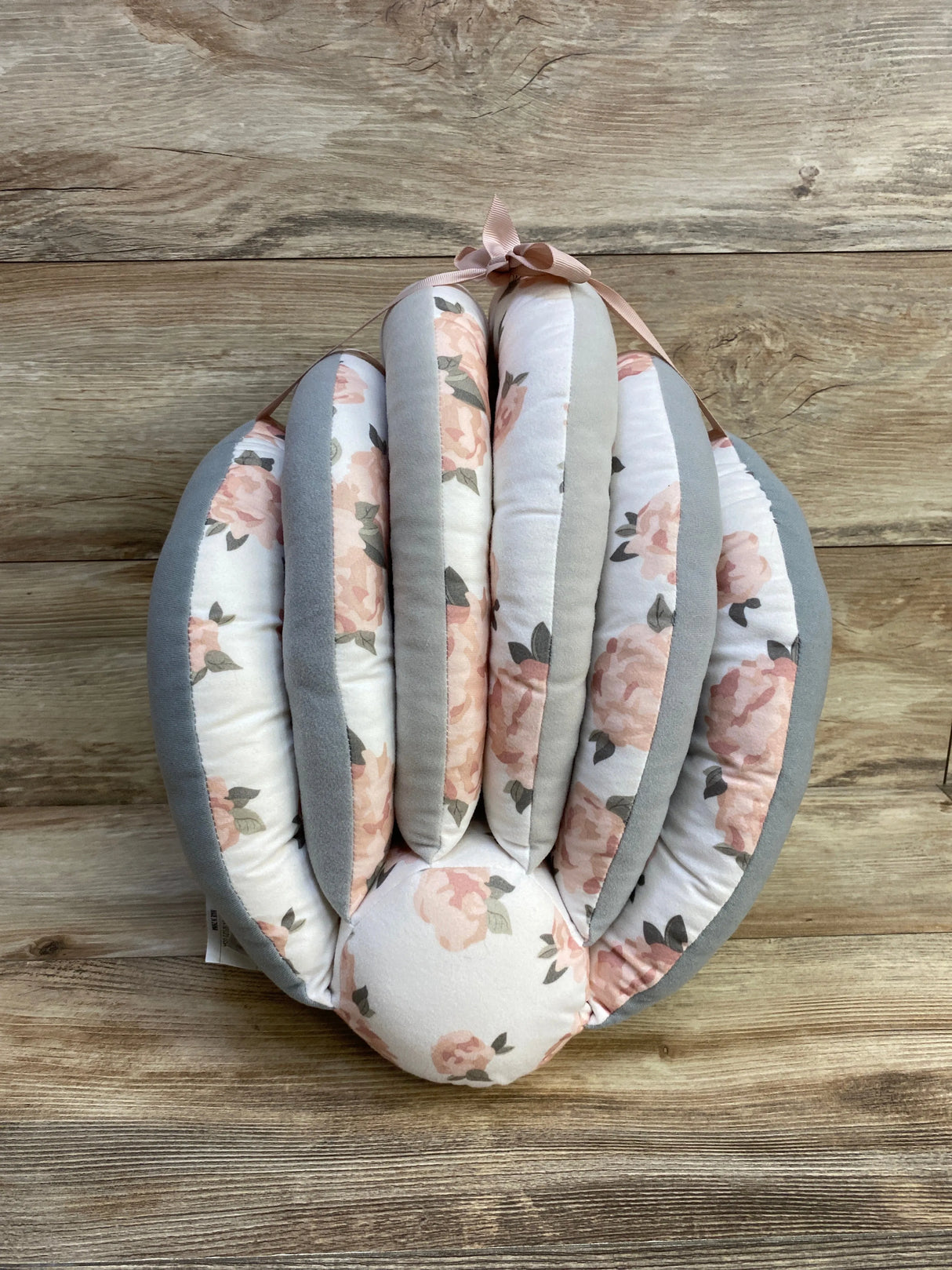 Infantino Elevate Adjustable Nursing Pillow Pink Floral - Me n Mommy To Be