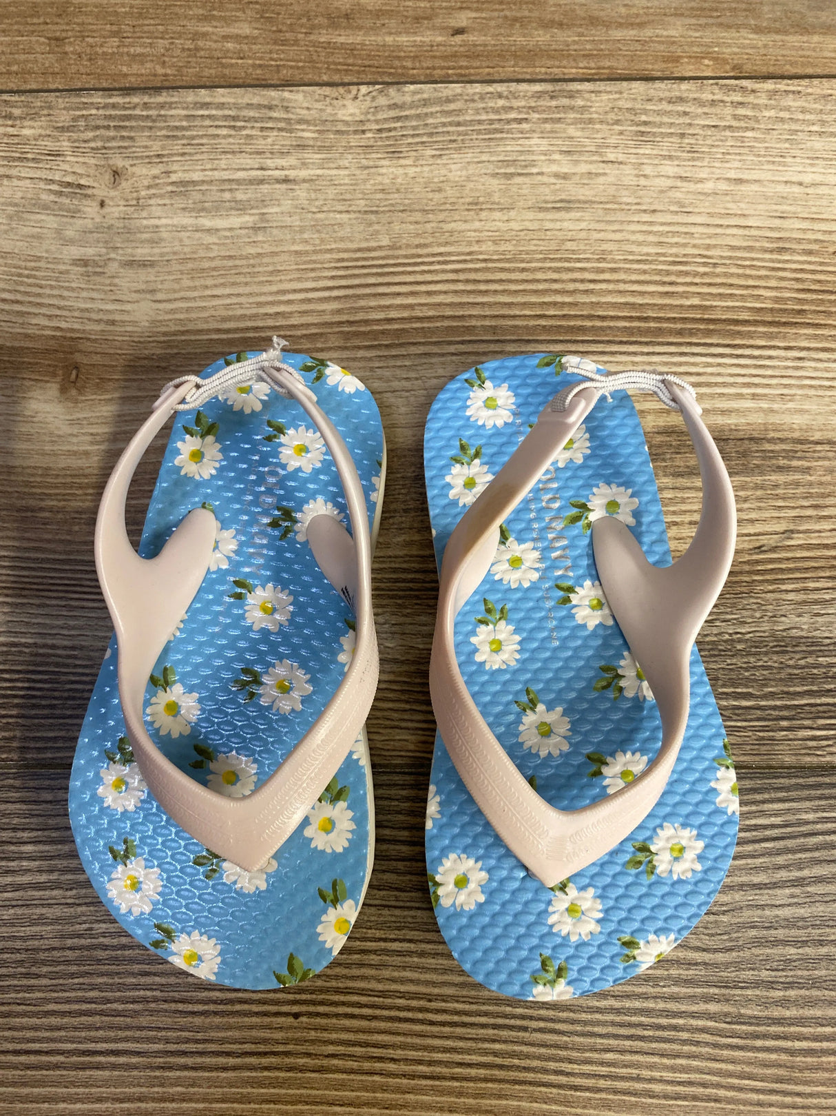 Old Navy Floral Flip Flop Sandals sz 6c - Me n Mommy To Be