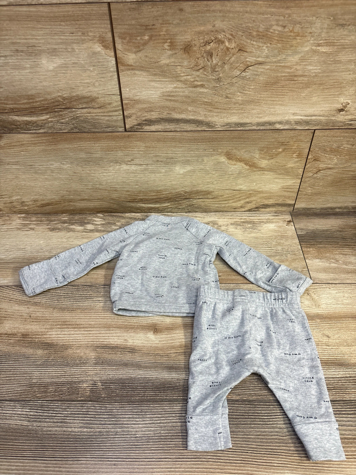 Just One You 2pc Kimono Shirt & Pants Set Grey sz Newborn