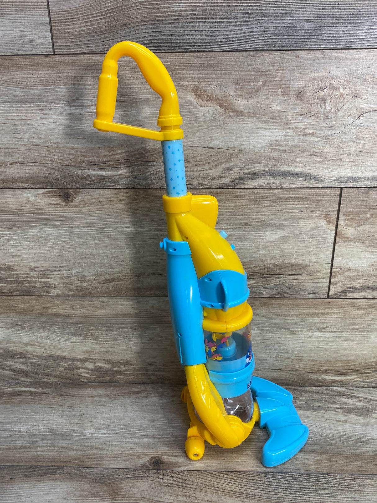 Pinkfong Baby Shark Cordless Vacuum with Real Suction