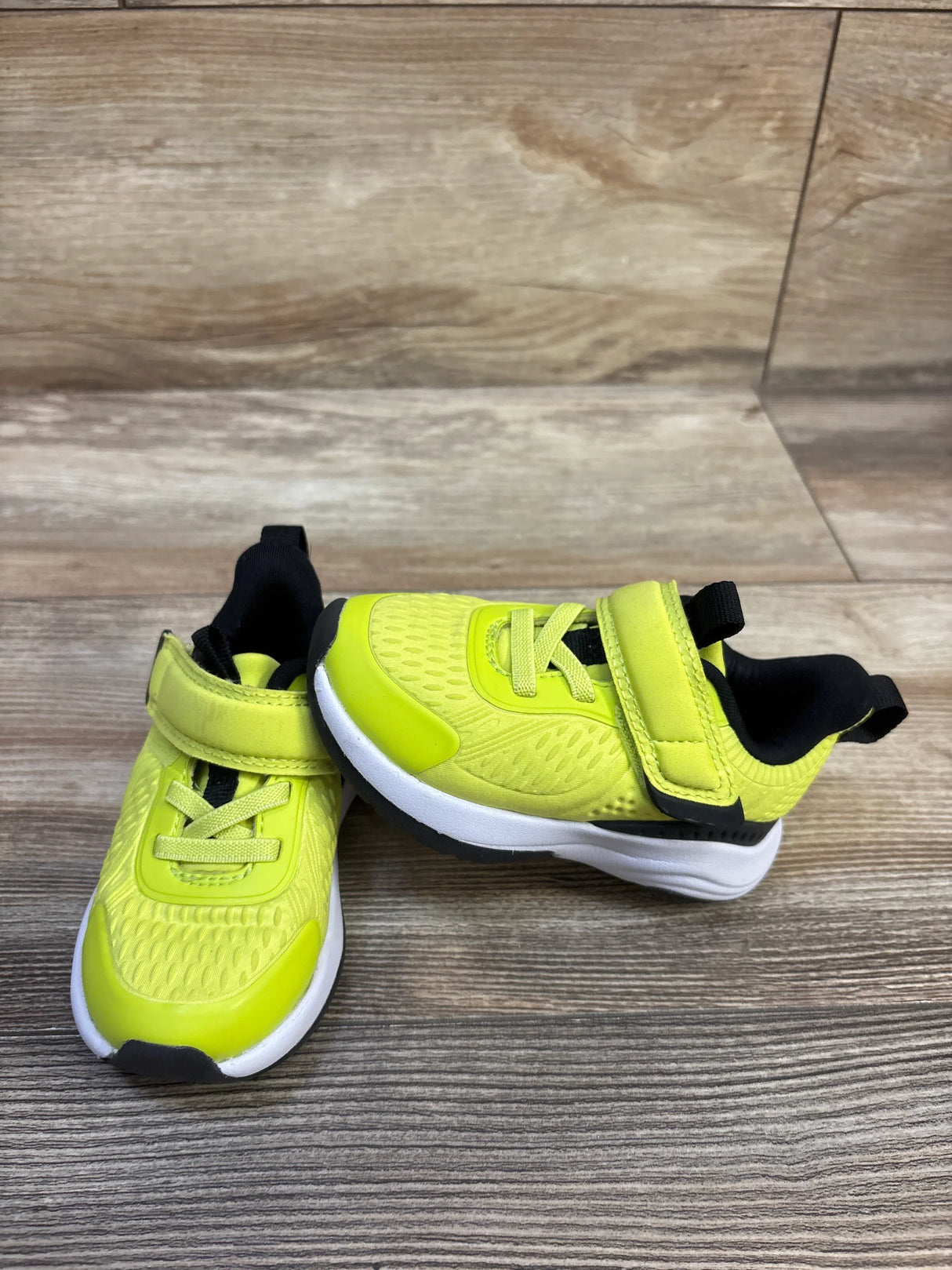 All In Motion Hook and Loop Strap Shoes Yellow sz 5c