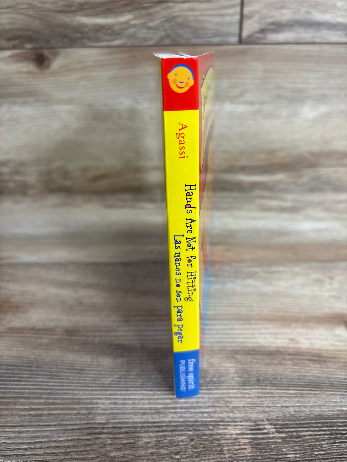 Hands Are Not for Hitting / Las Manos No Son Para Pegar Board Book