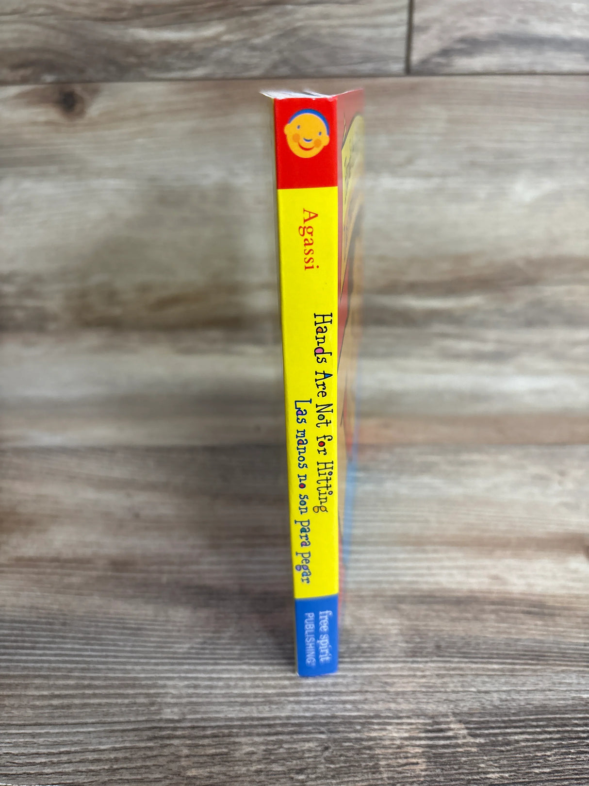 Hands Are Not for Hitting / Las Manos No Son Para Pegar Board Book