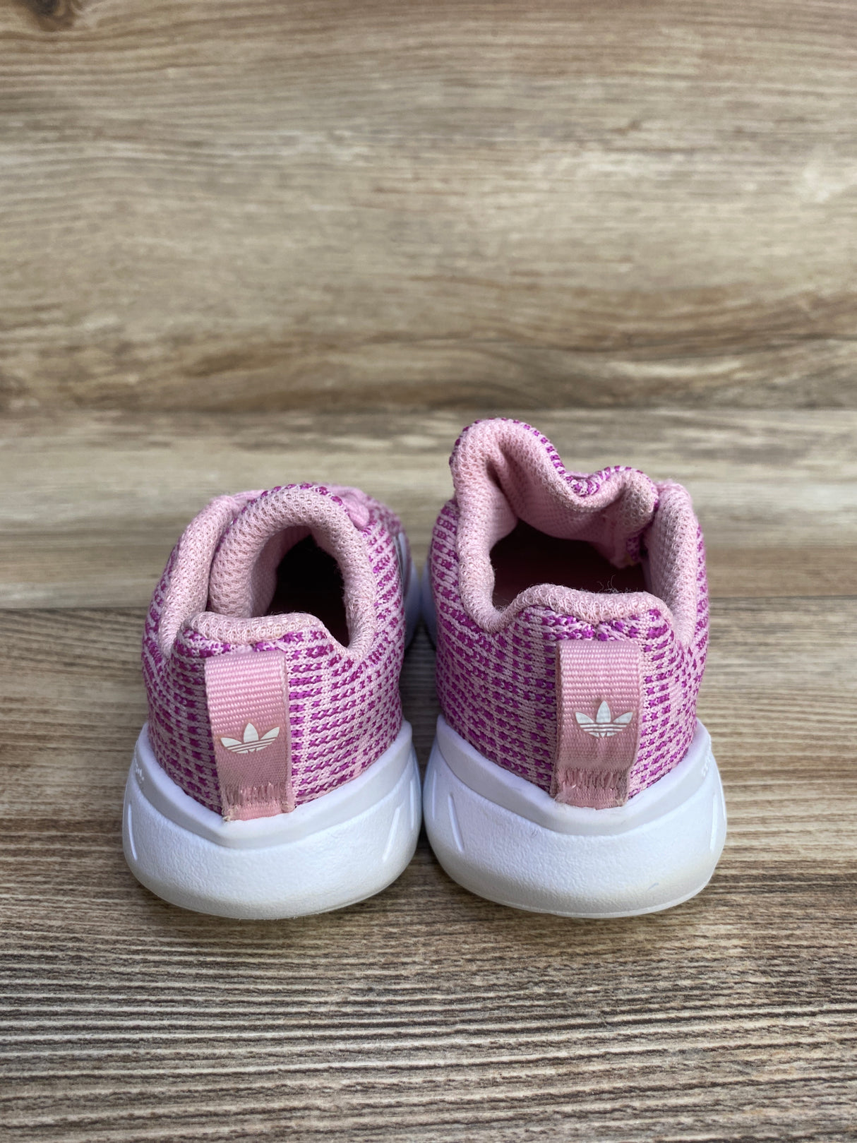 Adidas Swift Run 22 'True Pink' Sneakers sz 6c