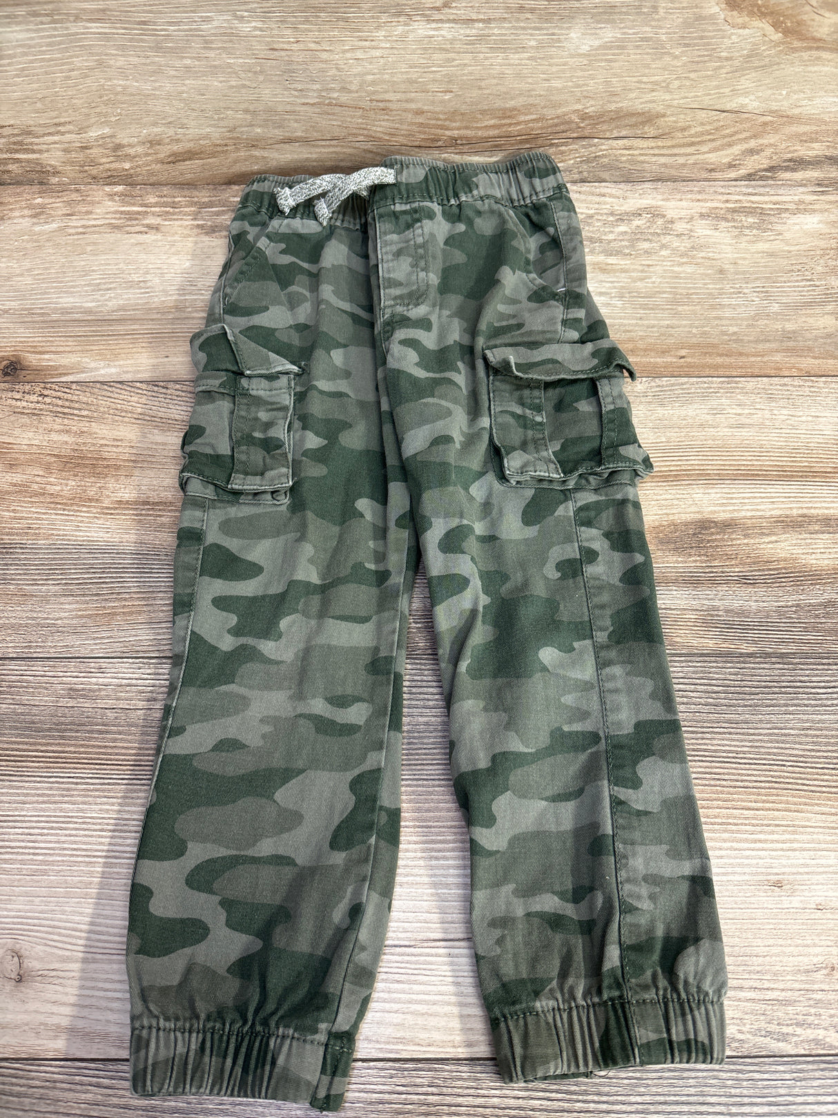 Okie Dokie Camo Cargo Pants Green sz 4T
