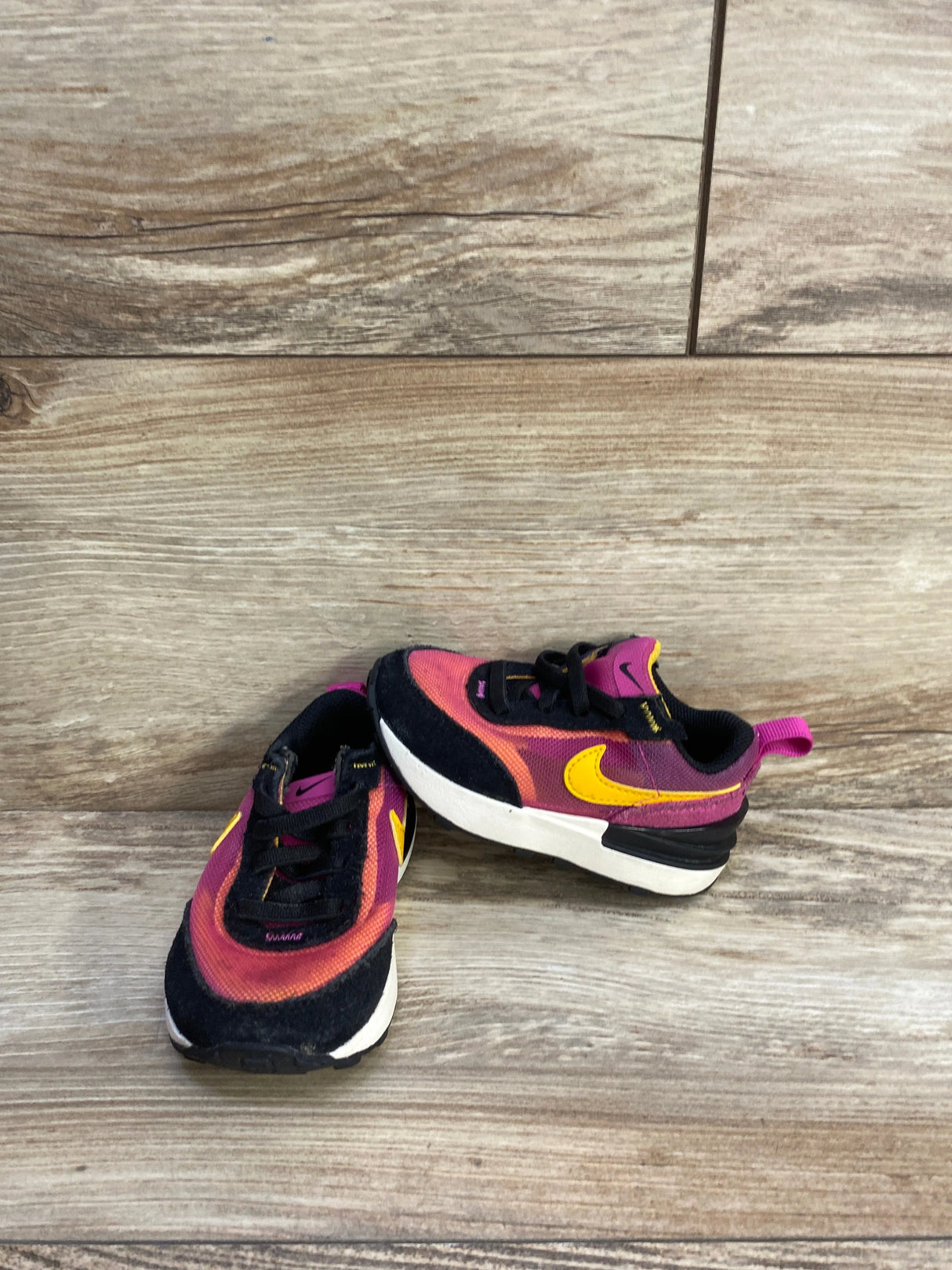 Nike Waffle One TD 'Active Fuchsia' Sneakers sz 5c - Me n Mommy To Be