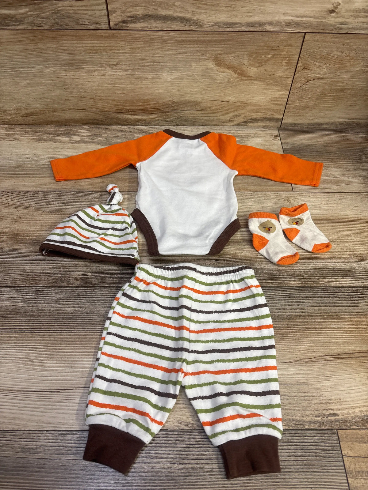 Baby Essentials 4pc Totally Stuffed Thanksgiving Set White sz 3m