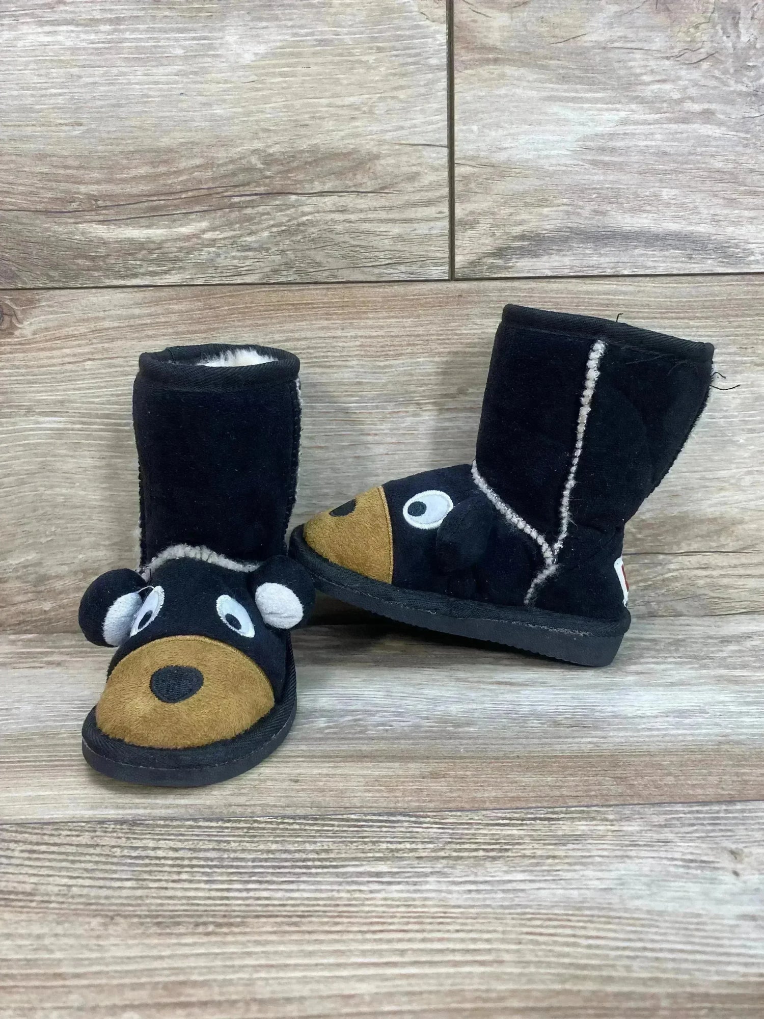 Lazy One Kid's Moose Slipper Boots sz 6c/7c - Me n Mommy To Be