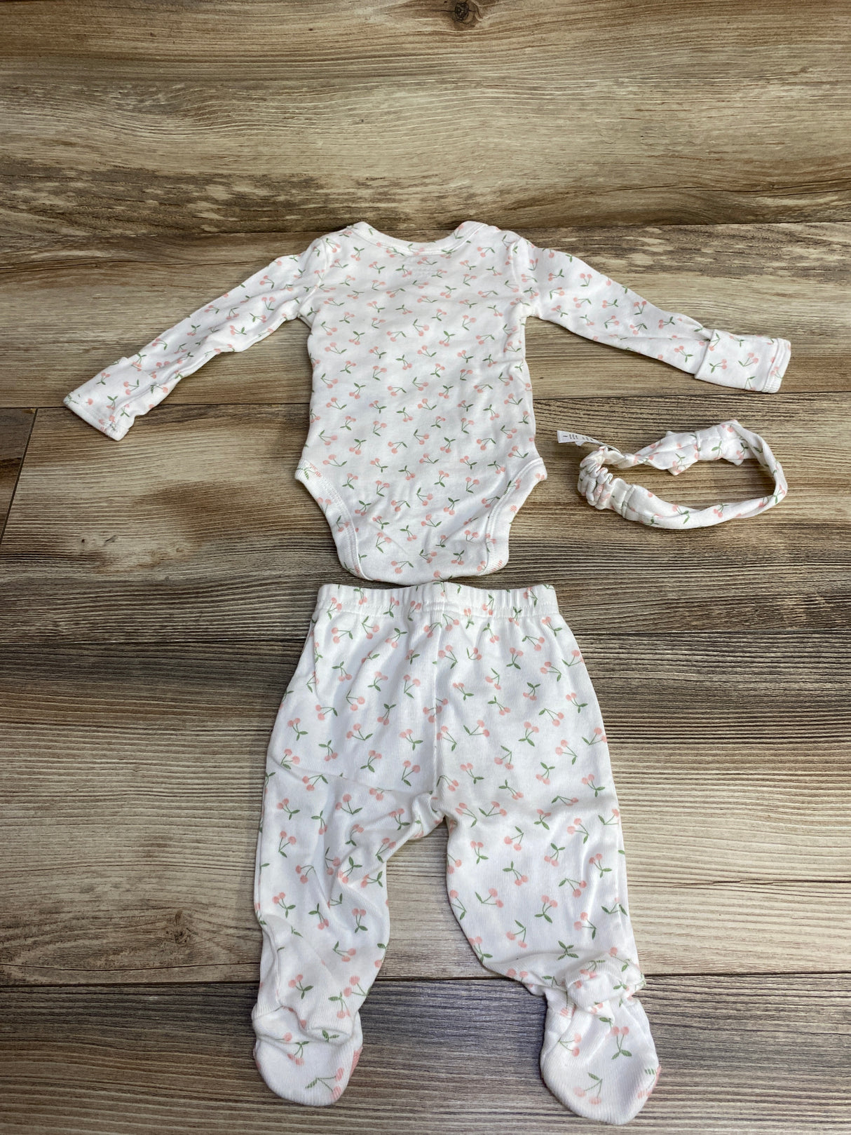 Just One You 3pc Cherry Bodysuit & Bottoms Set White sz Newborn