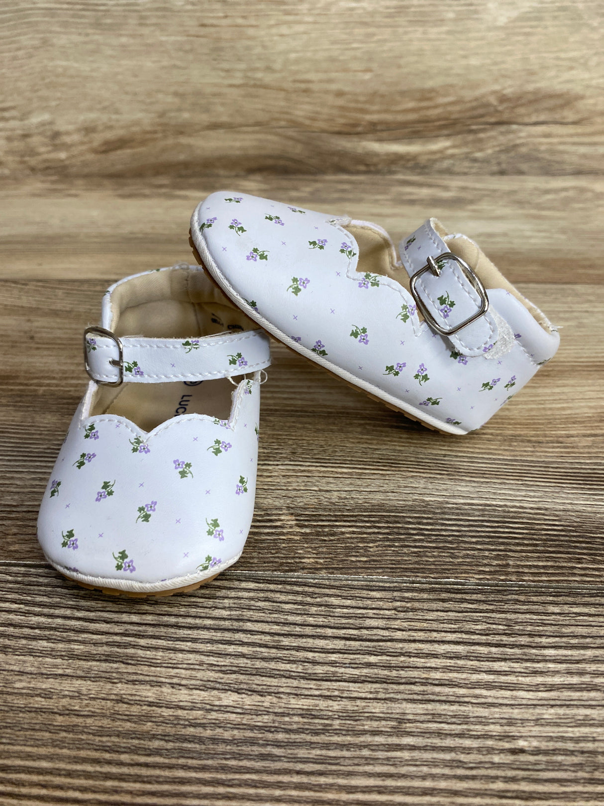 Lucky Brand Mary Jane Crib Shoes White sz 3c