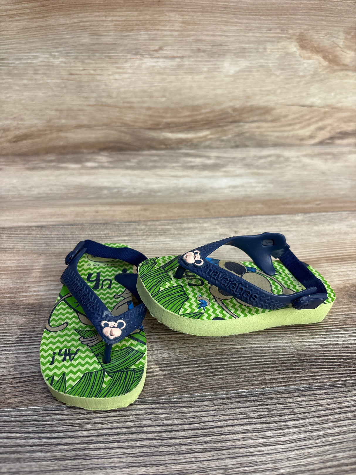 Havaianas Monkey Print Flip Flops Green sz 5c