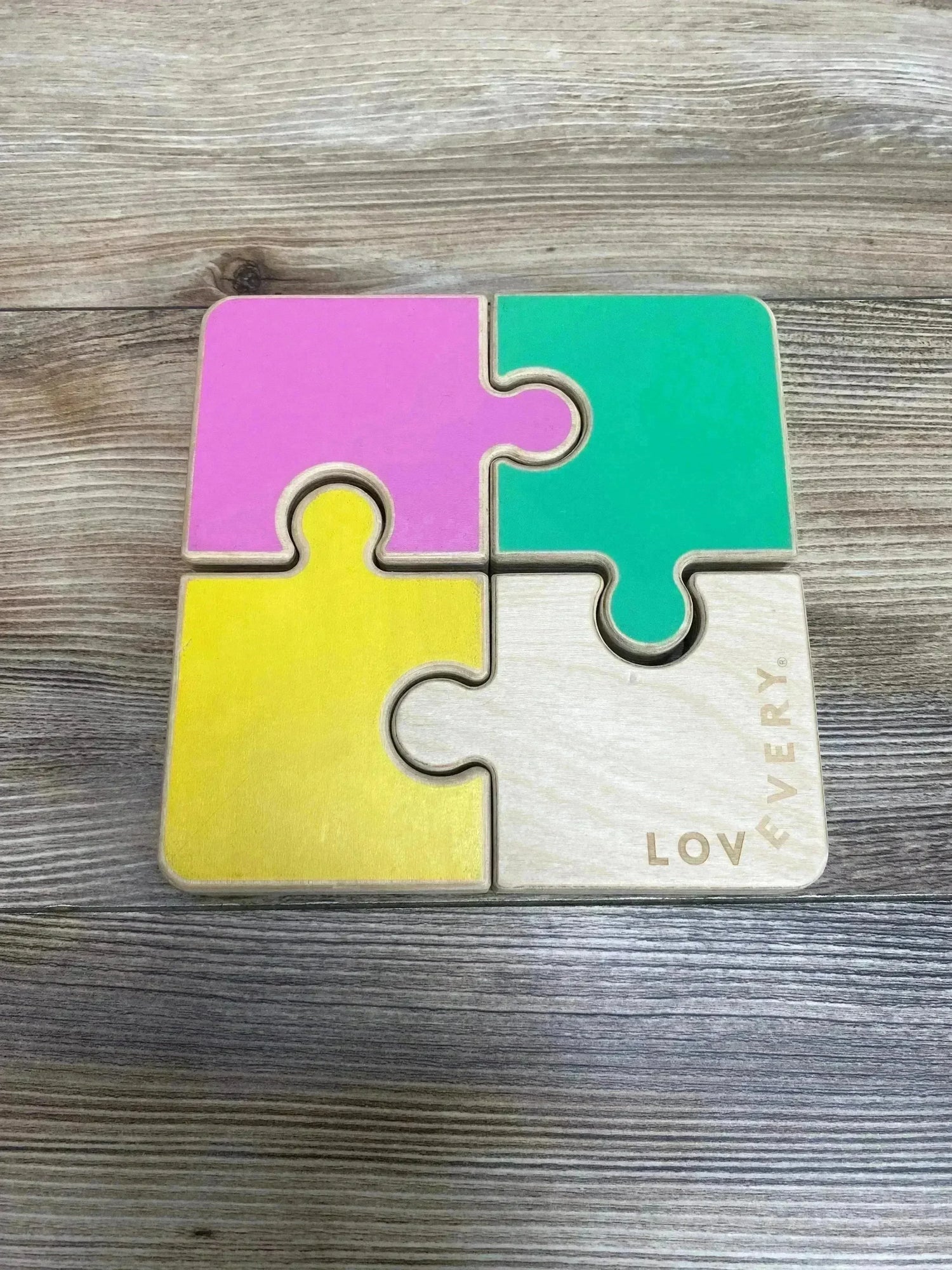 Lovevery Chunky Wooden Jigsaw Puzzle - Me n Mommy To Be