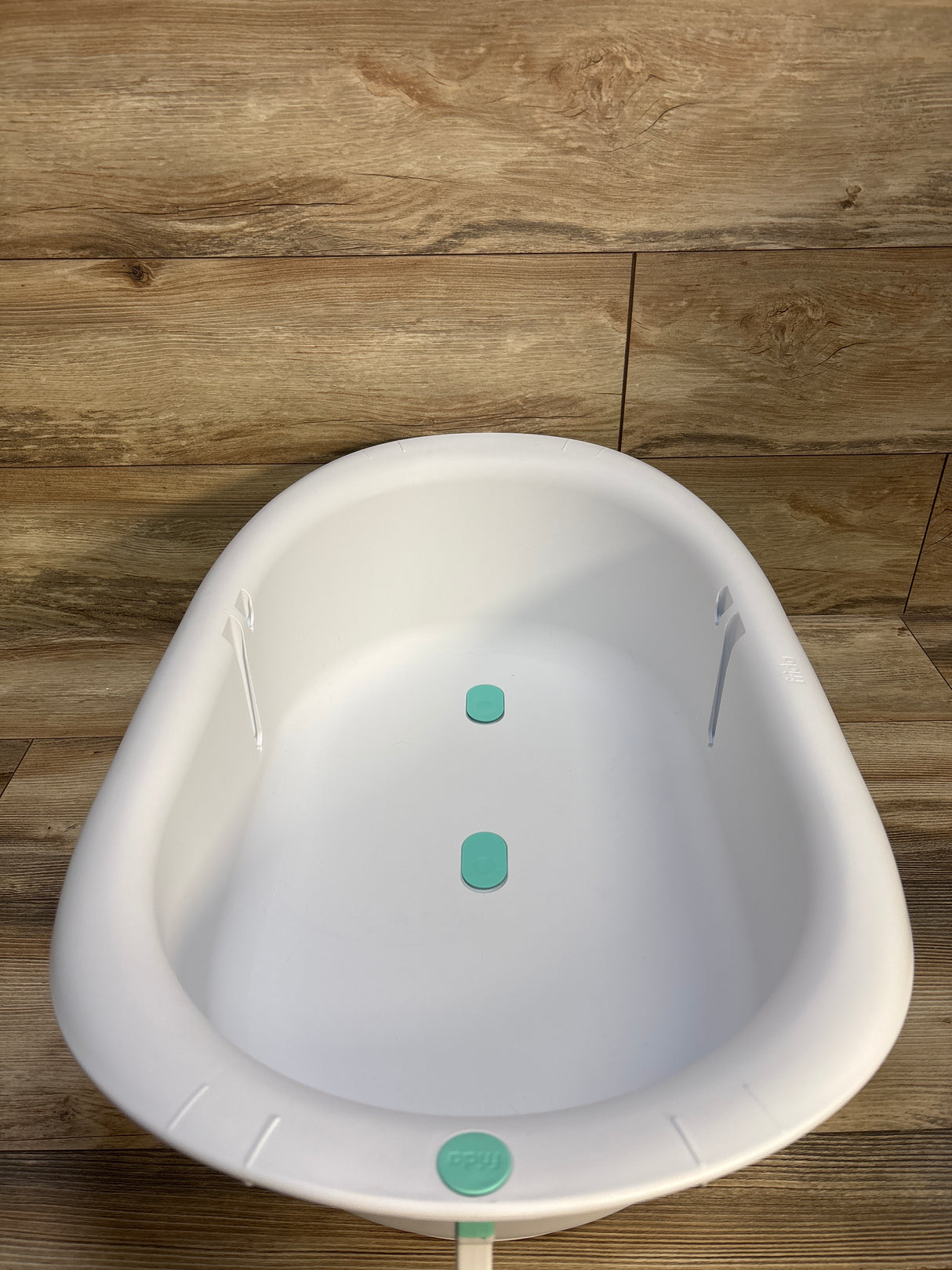 Frida Baby 4-in-1 Grow-With-Me Bath Tub
